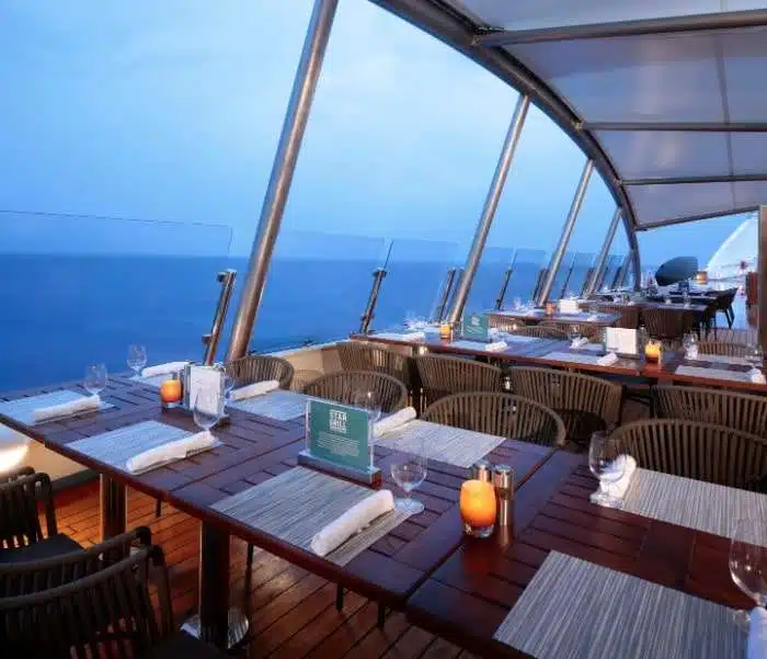 O_BR_Star_Grill-2_dnm61l-JPG-download Windstar Star Grill alfresco dining with ocean view