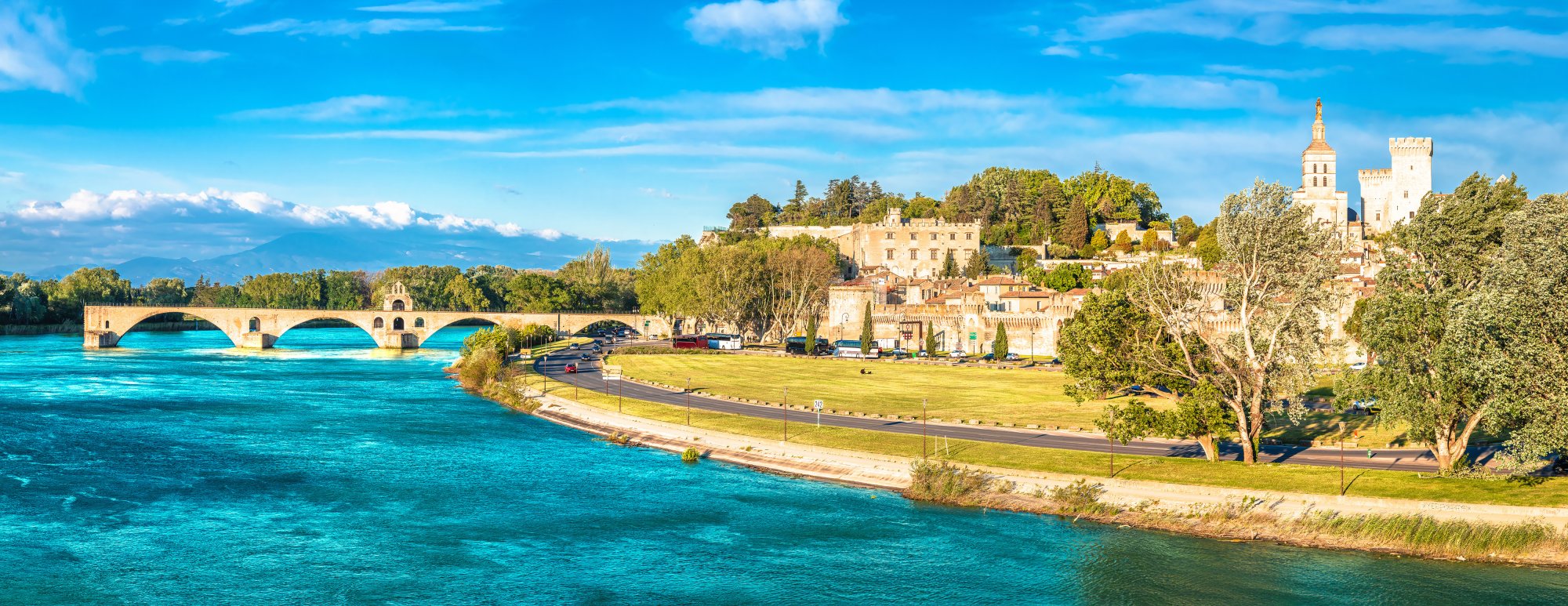 avignon-pont-saint-benezet-rhone-river.jpg