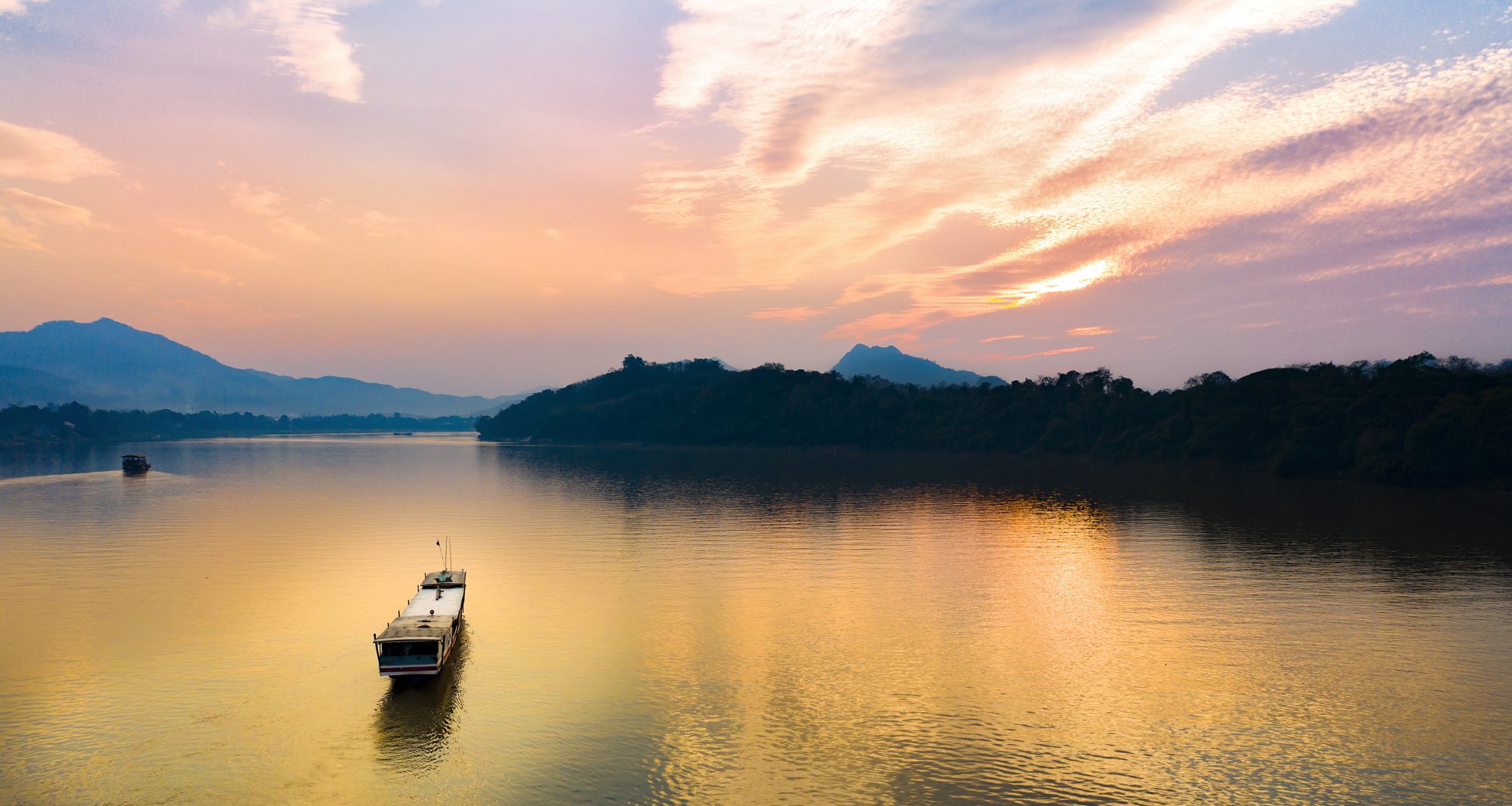 mekong-river-cruise-boat-sunset.jpg